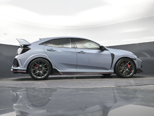 Certified Used 2019 Sonic Gray Pearl Honda Touring image 24