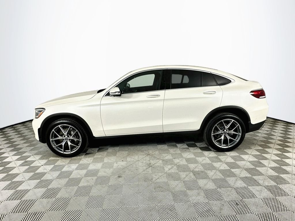 Certified Used 2023 White Mercedes-Benz GLC 300 Coupe image 4