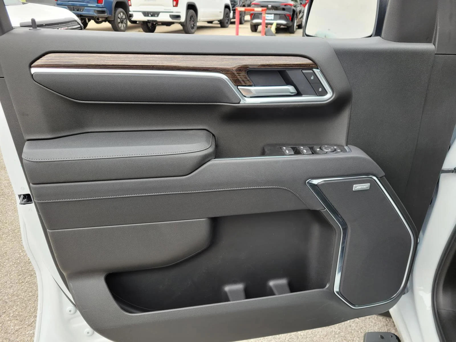 2026 GMC Sierra 1500 Elevation - Photo 9