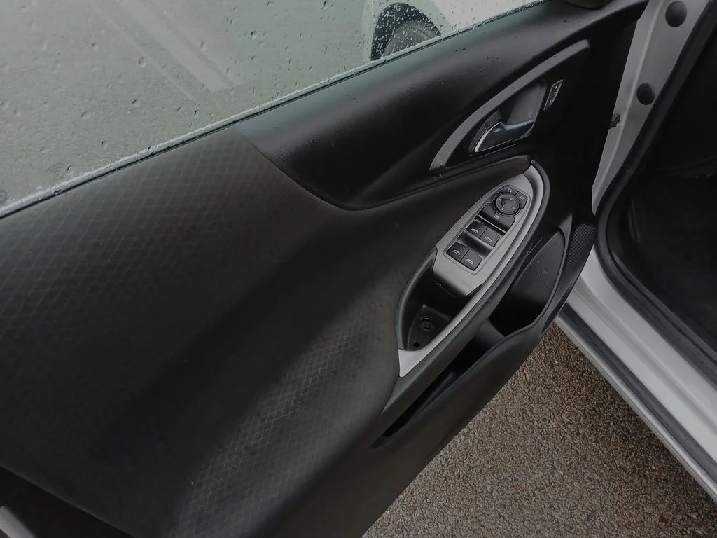 Used 2022 Silver Chevrolet LT image 24