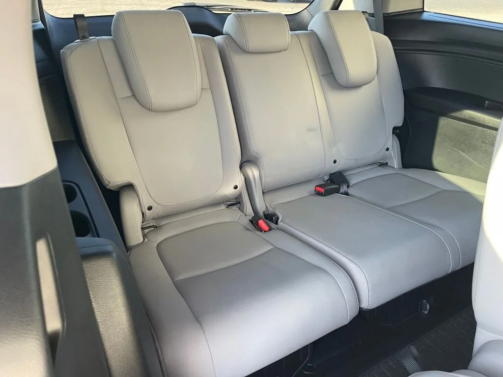 Used 2022 Lunar Silver Metallic Honda EX-L image 29