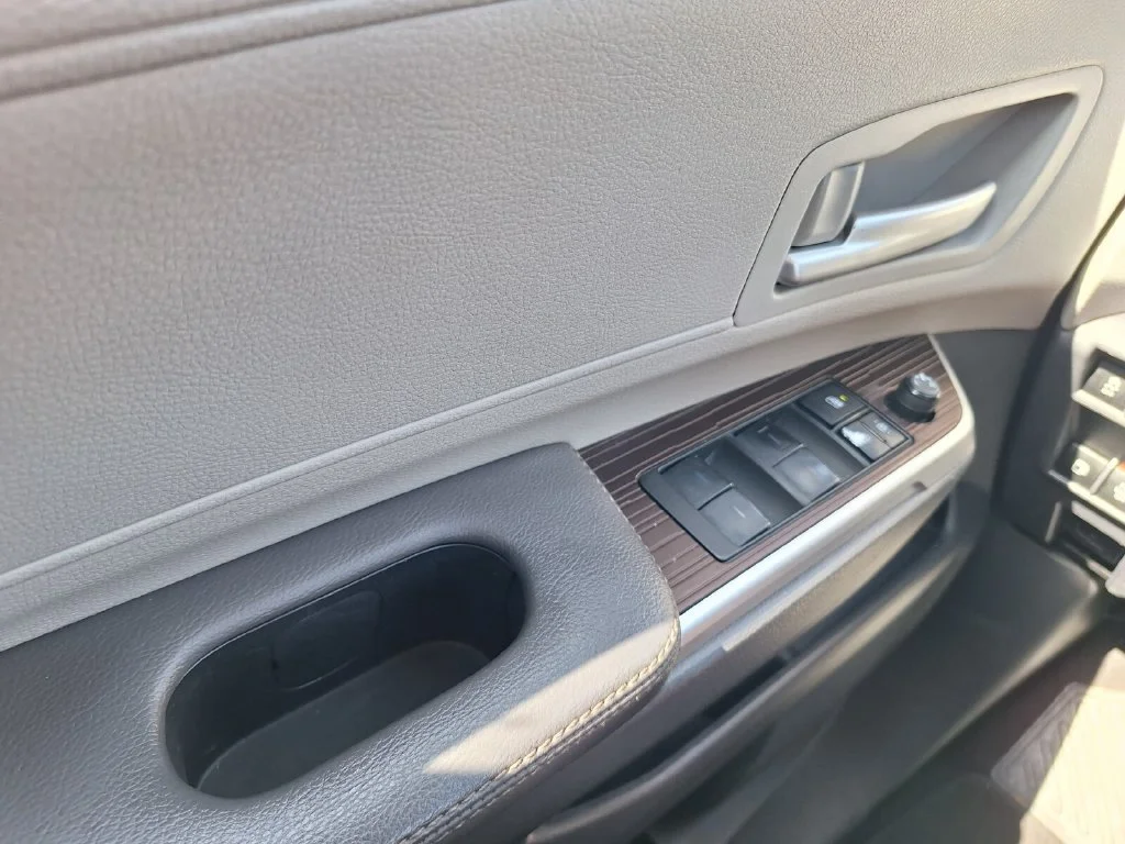 Used 2023 Beige Toyota XLE image 17