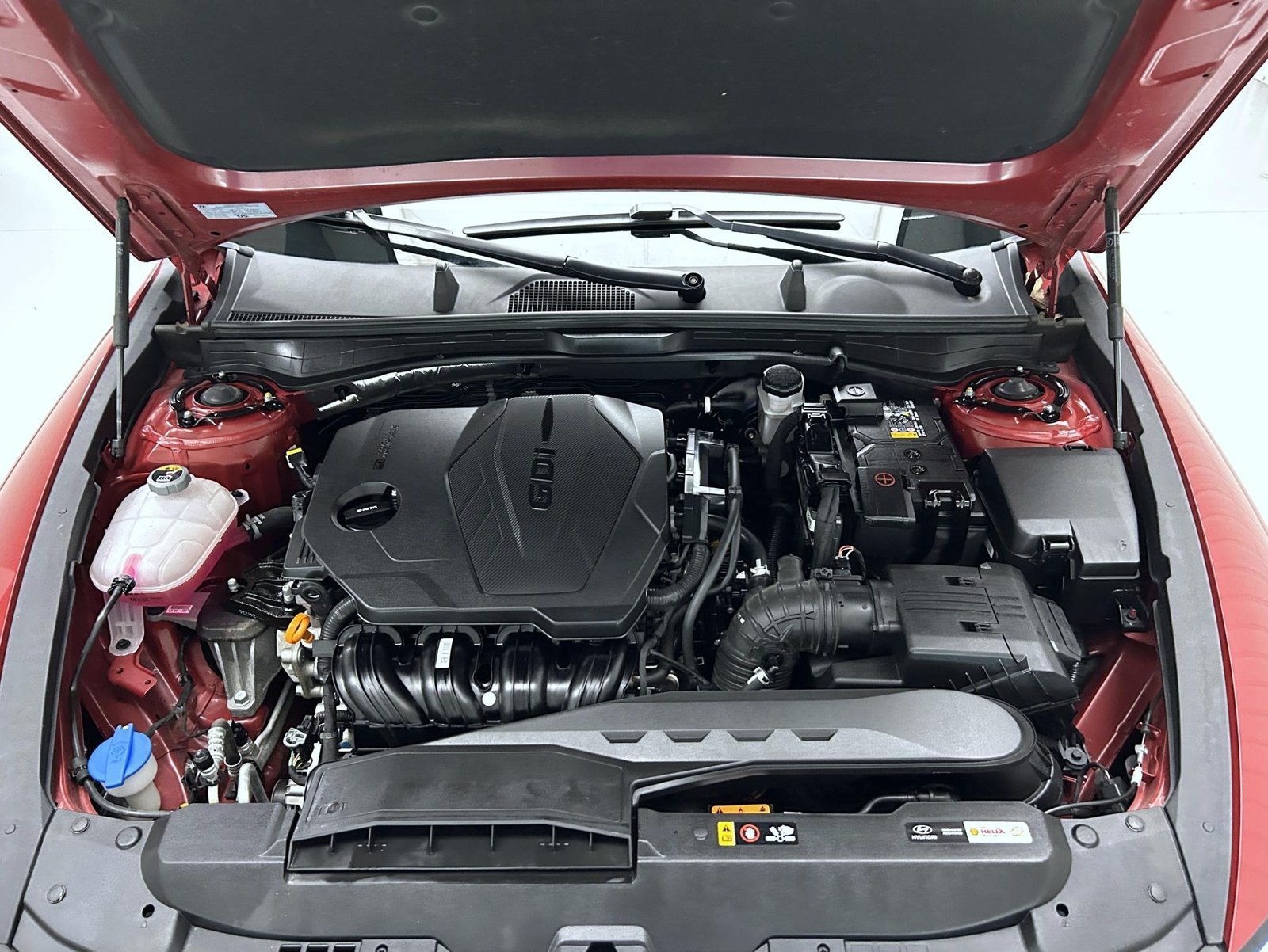 Used 2025 Red Hyundai SEL image 24