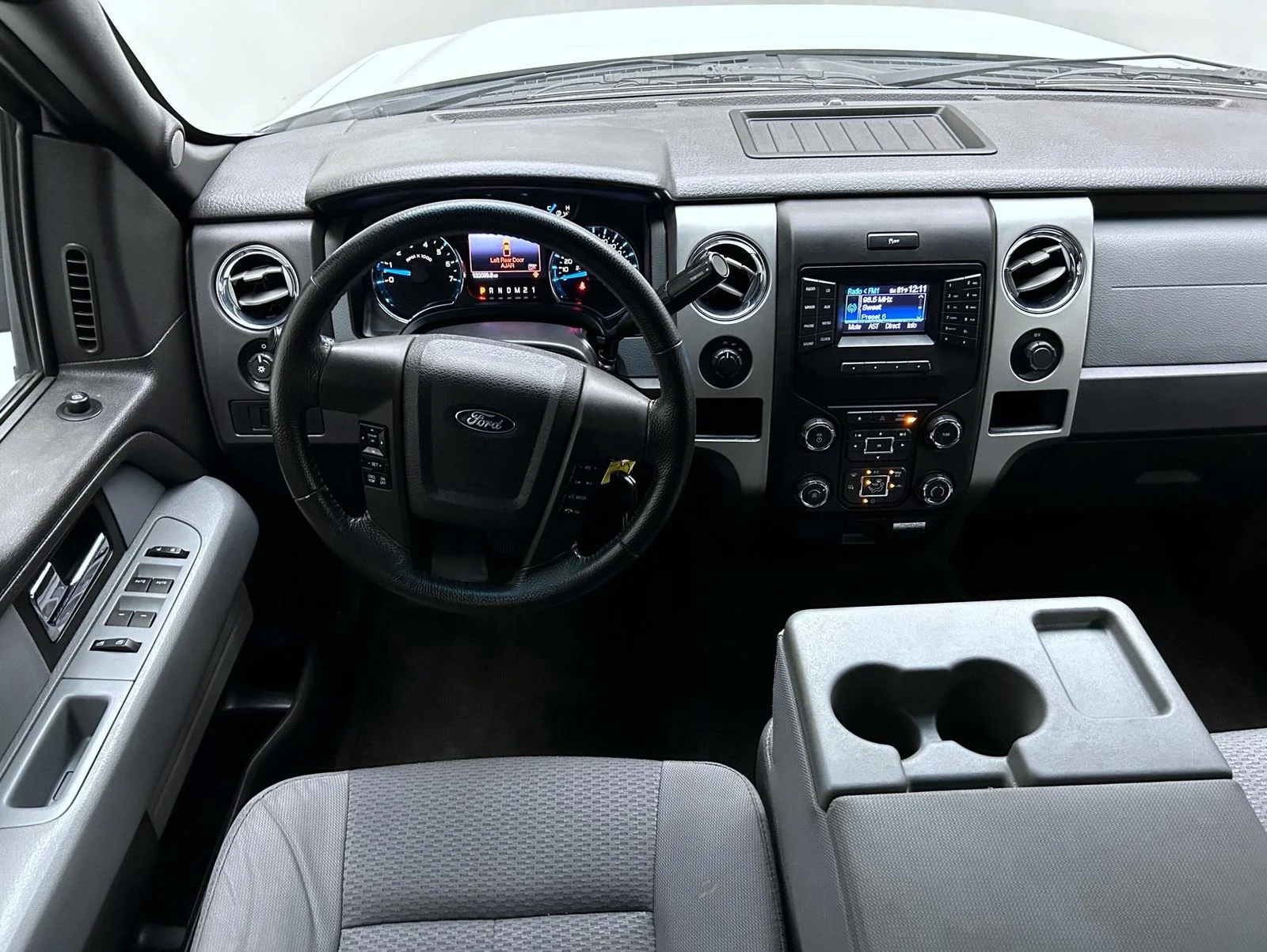 Used 2013 White Ford XLT image 14