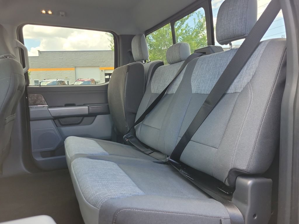 Used 2022 Blue Ford XLT image 10