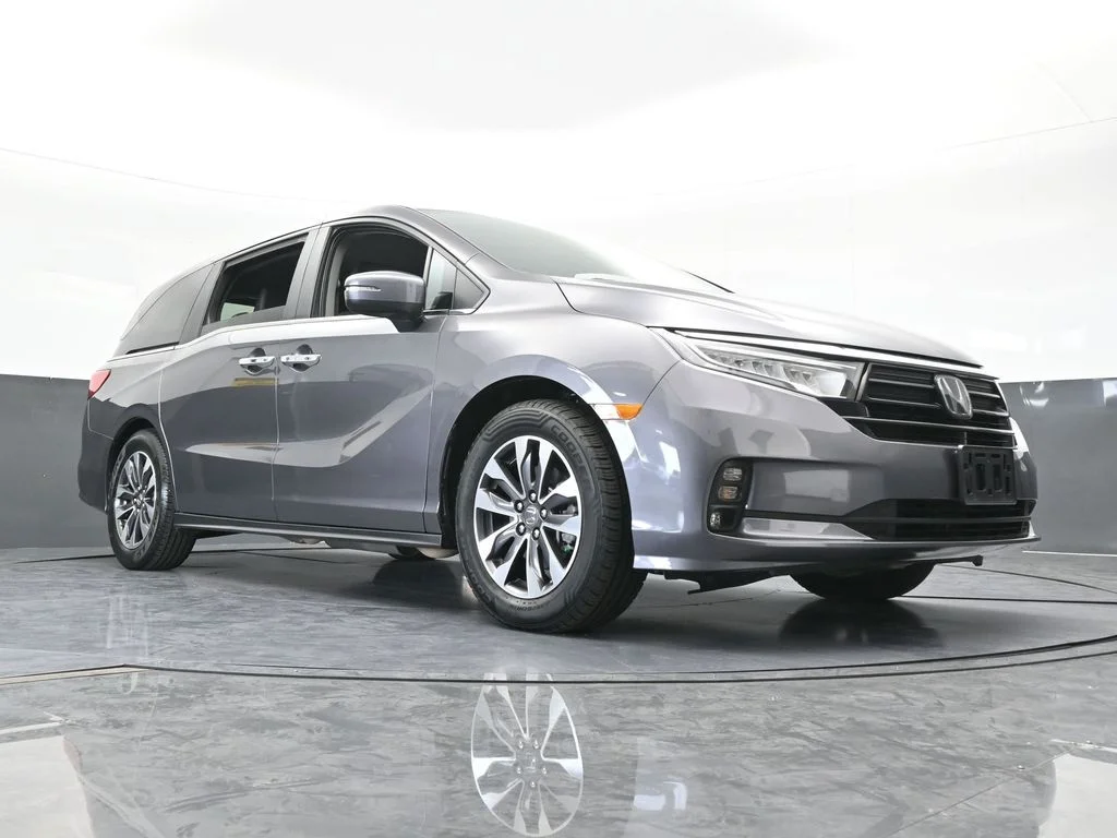 Used 2024 Gray / Black Honda EX-L image 69