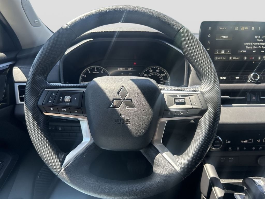 New 2026 WHT DIAMOND Mitsubishi ES image 21