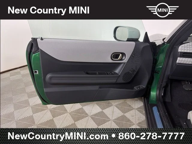 2026 MINI Hardtop 2 Door - Photo 12