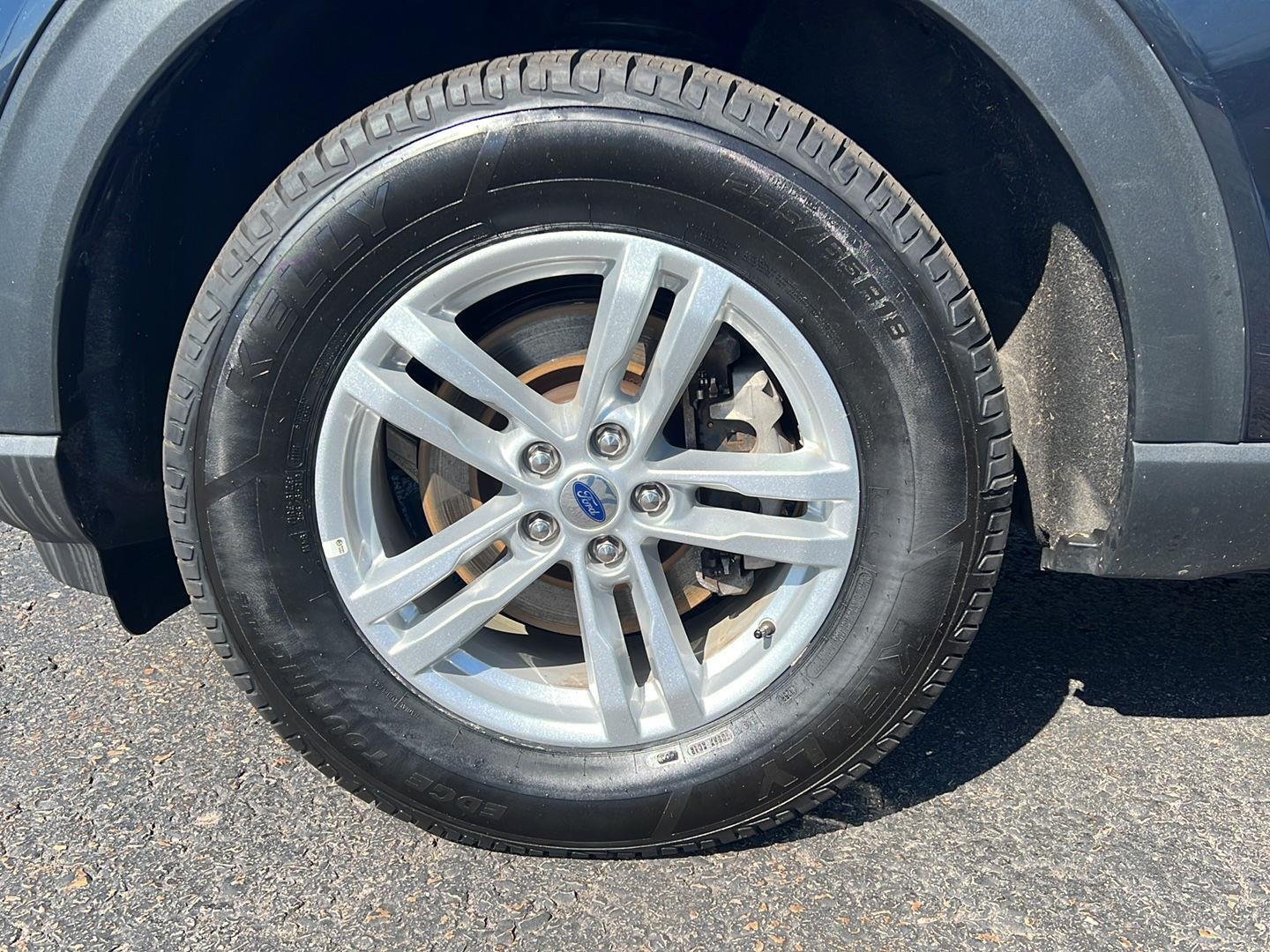 Used 2022 Blue Metallic Ford XLT image 25