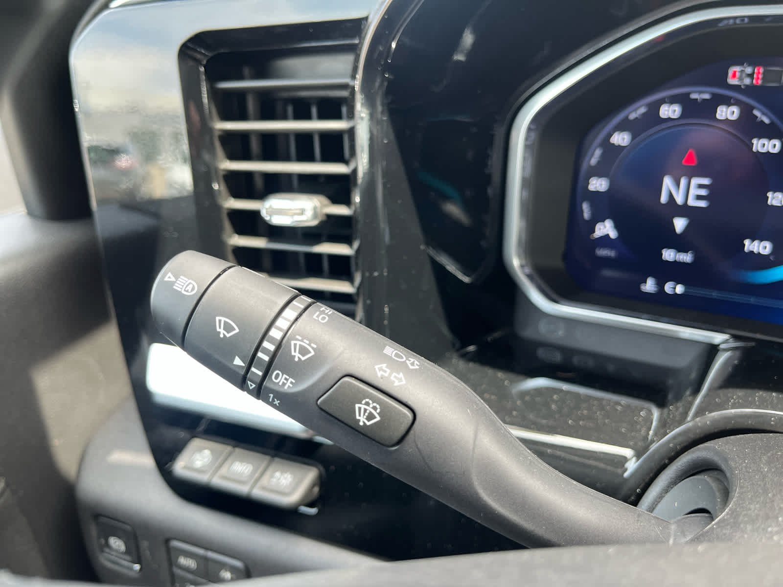 2026 Chevrolet Silverado 3500 HD High Country - Photo 32