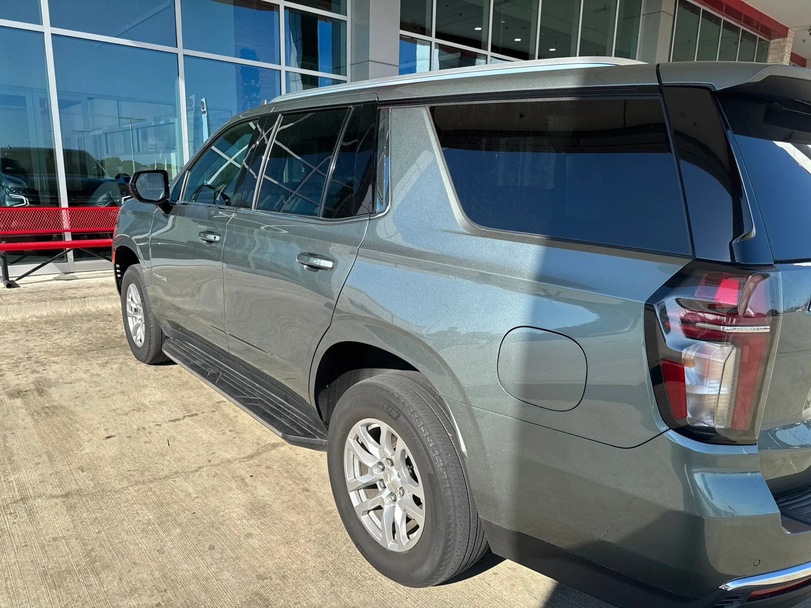 Used 2023 Green Chevrolet LT image 17