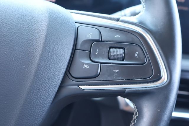 Used 2025 Summit White Buick Preferred image 25
