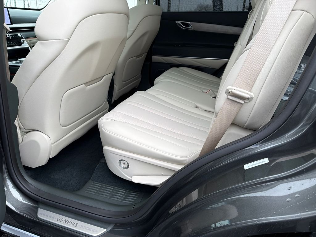 New 2026 Gray Genesis 2.5T SELECT image 21