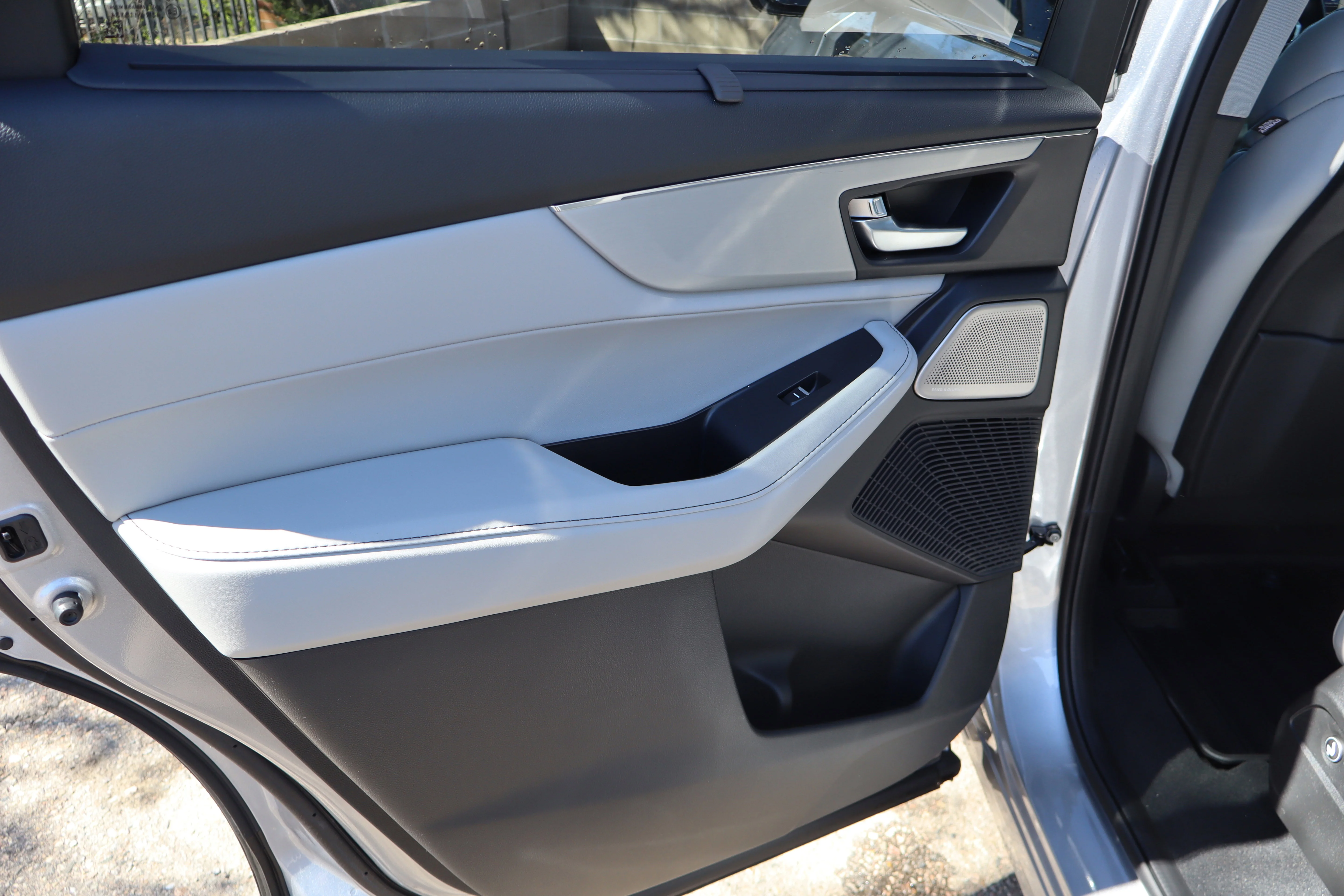 New 2026 Solar Silver Metallic Acura w/Technology Package image 26