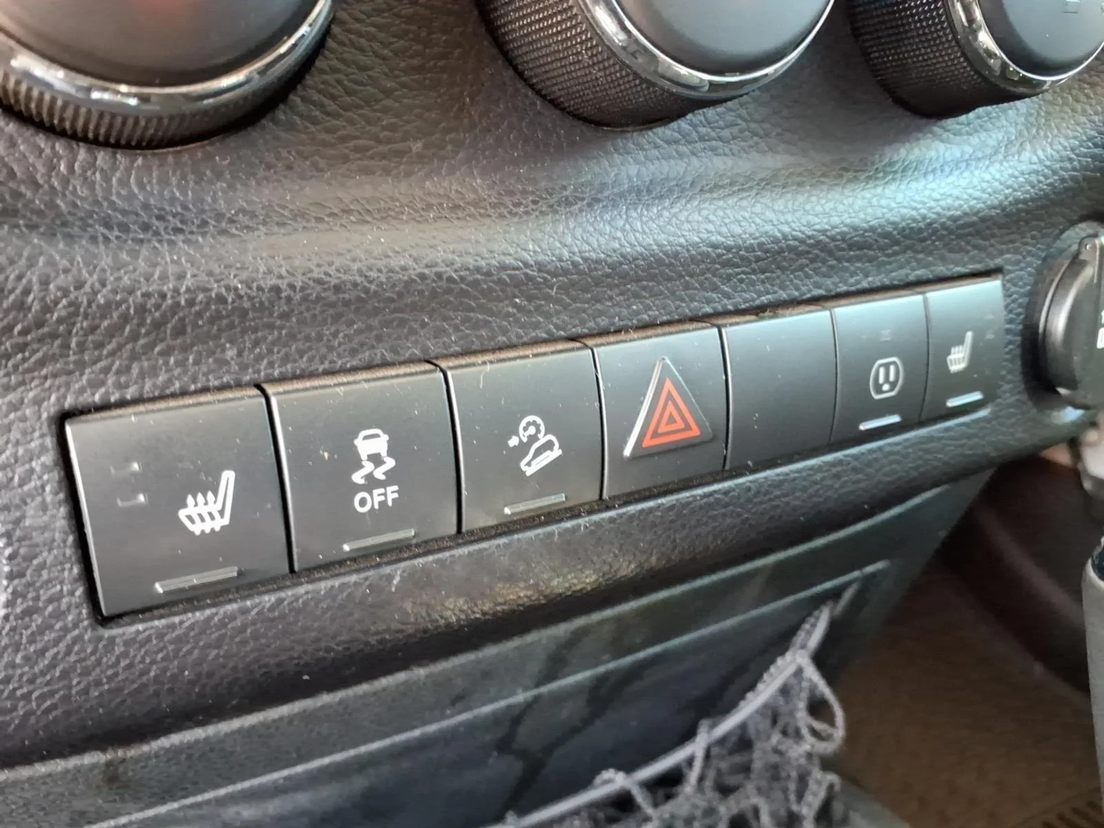 Used 2017 Bright White Clearcoat Jeep Rubicon image 10