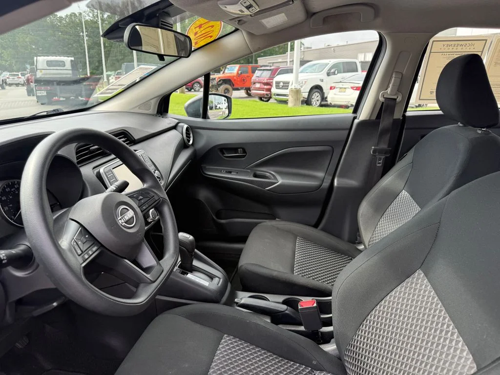 Used 2024 Gray Nissan 1.6 S image 4