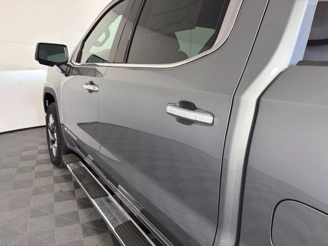 2026 GMC Sierra 1500 SLT - Photo 10