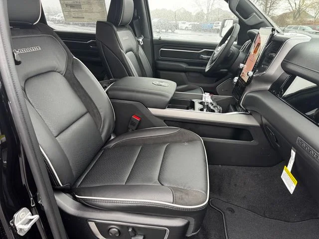 New 2026 Diamond Black Crystal Pearl-Coat Exterior Paint RAM LARAMIE image 14
