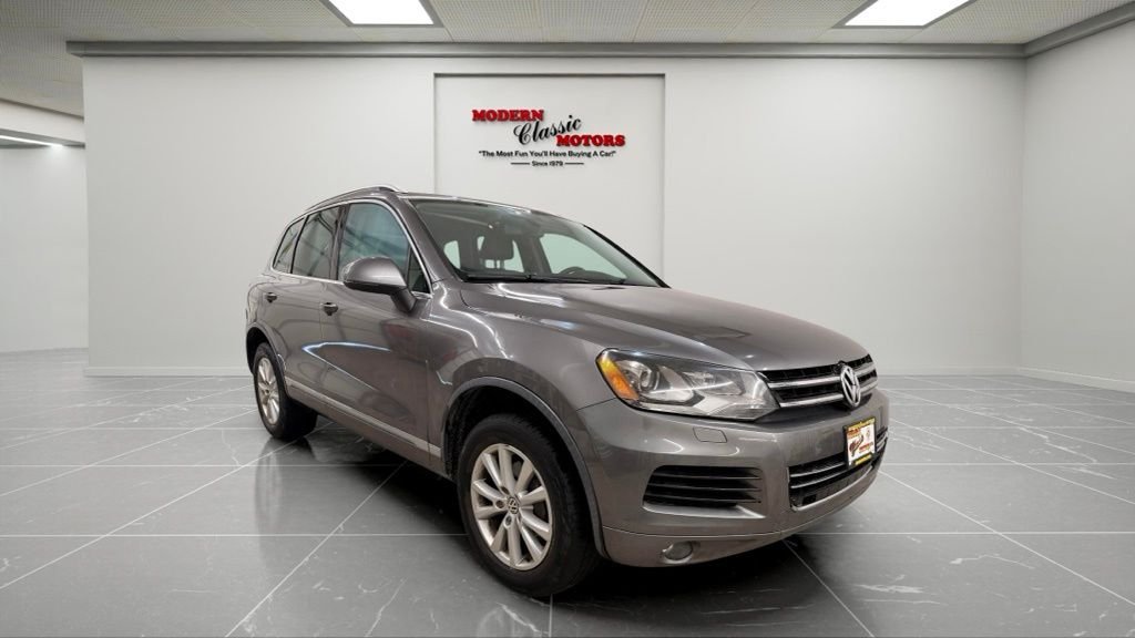 2014 Volkswagen Touareg Sport VR6's photo