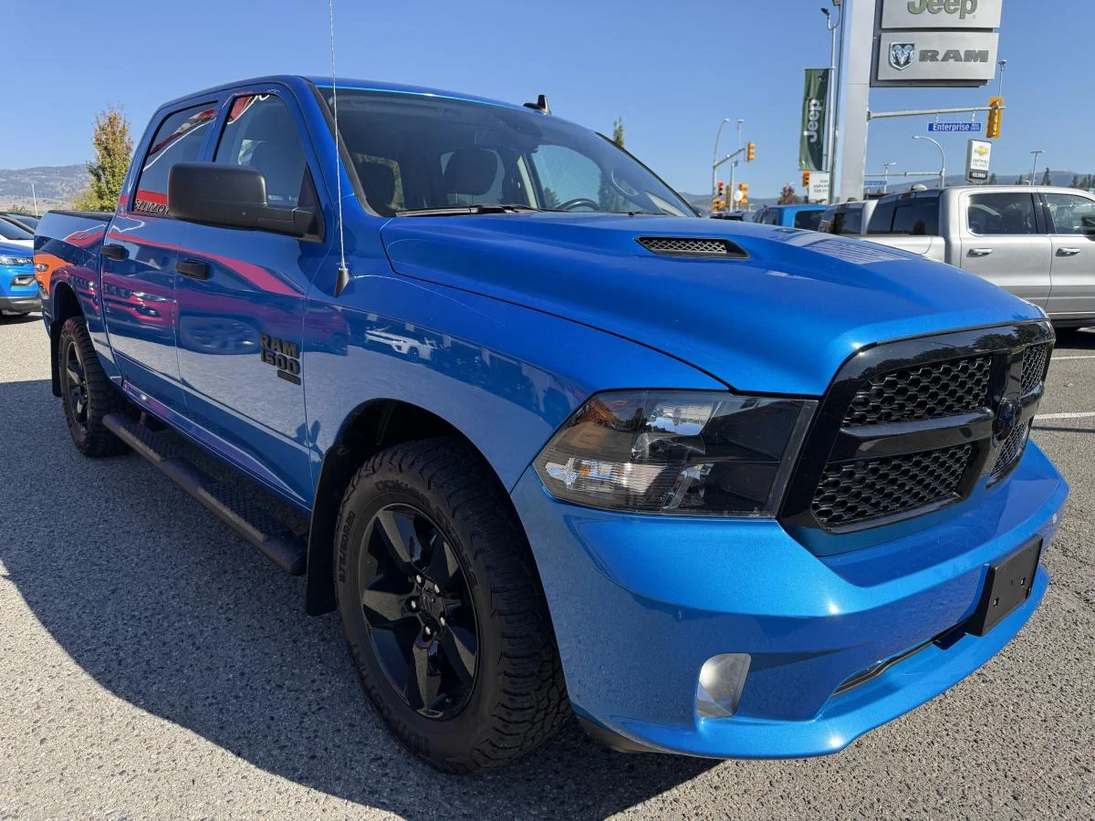 Used 2023 Blue RAM Express image 8