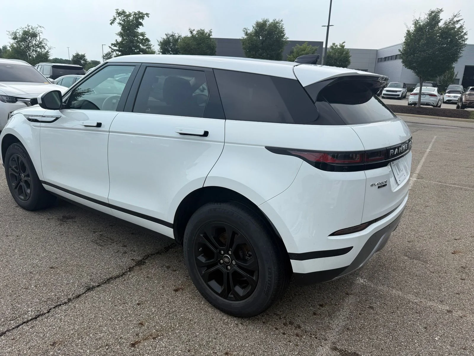 Used 2020 White Land Rover  image 7