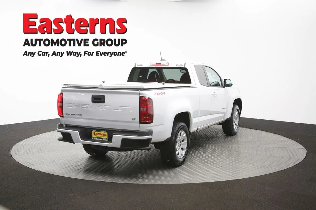Used 2022 White Chevrolet LT image 37