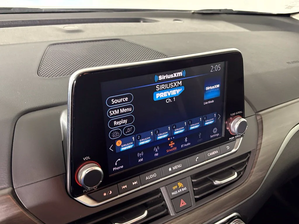 Used 2024 Black Nissan 2.5 SV image 20