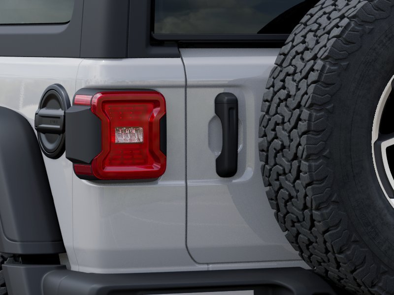 New 2026 Bright White Clear-Coat Exterior Paint Jeep Rubicon image 5