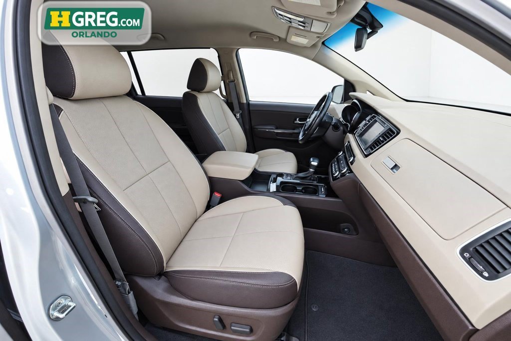 Used 2018 Silky Silver Kia SX-L image 7