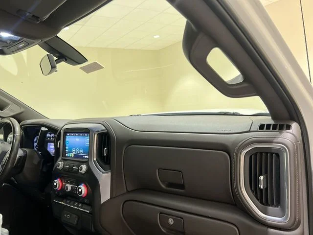 Used 2020 Summit White GMC SLE image 26