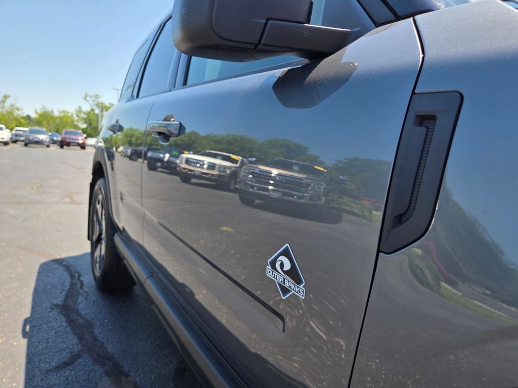 Used 2022 Carbonized Gray Metallic Ford Outer Banks image 41