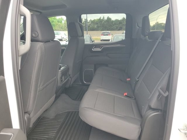 New 2026 Summit White Chevrolet LT image 17