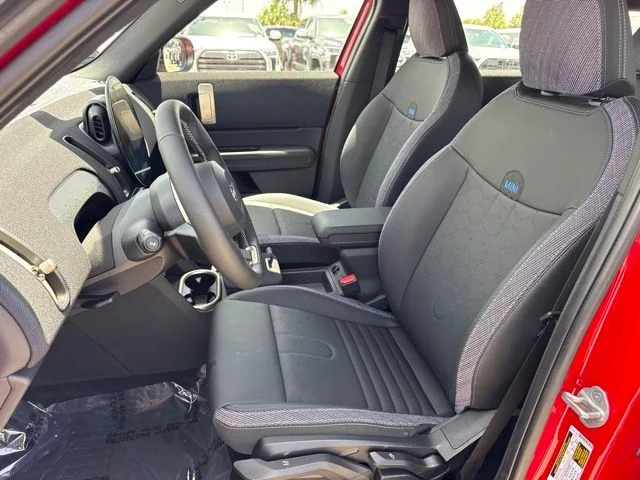 Used 2026 Red MINI Signature Plus image 17