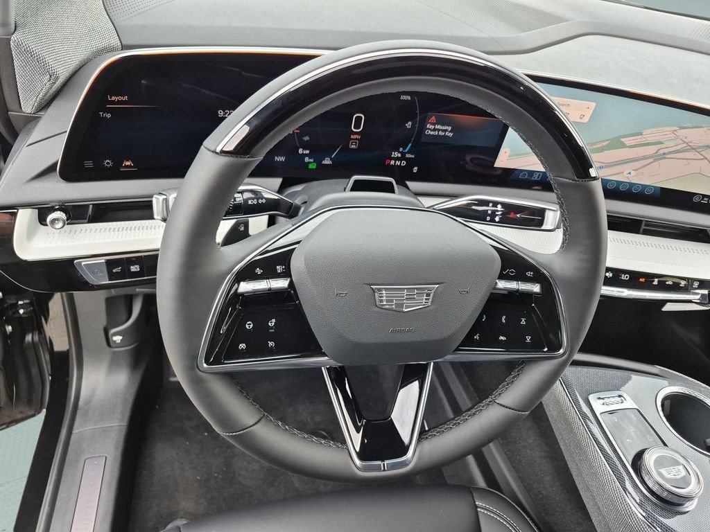 2027 Cadillac OPTIQ Luxury - Photo 10