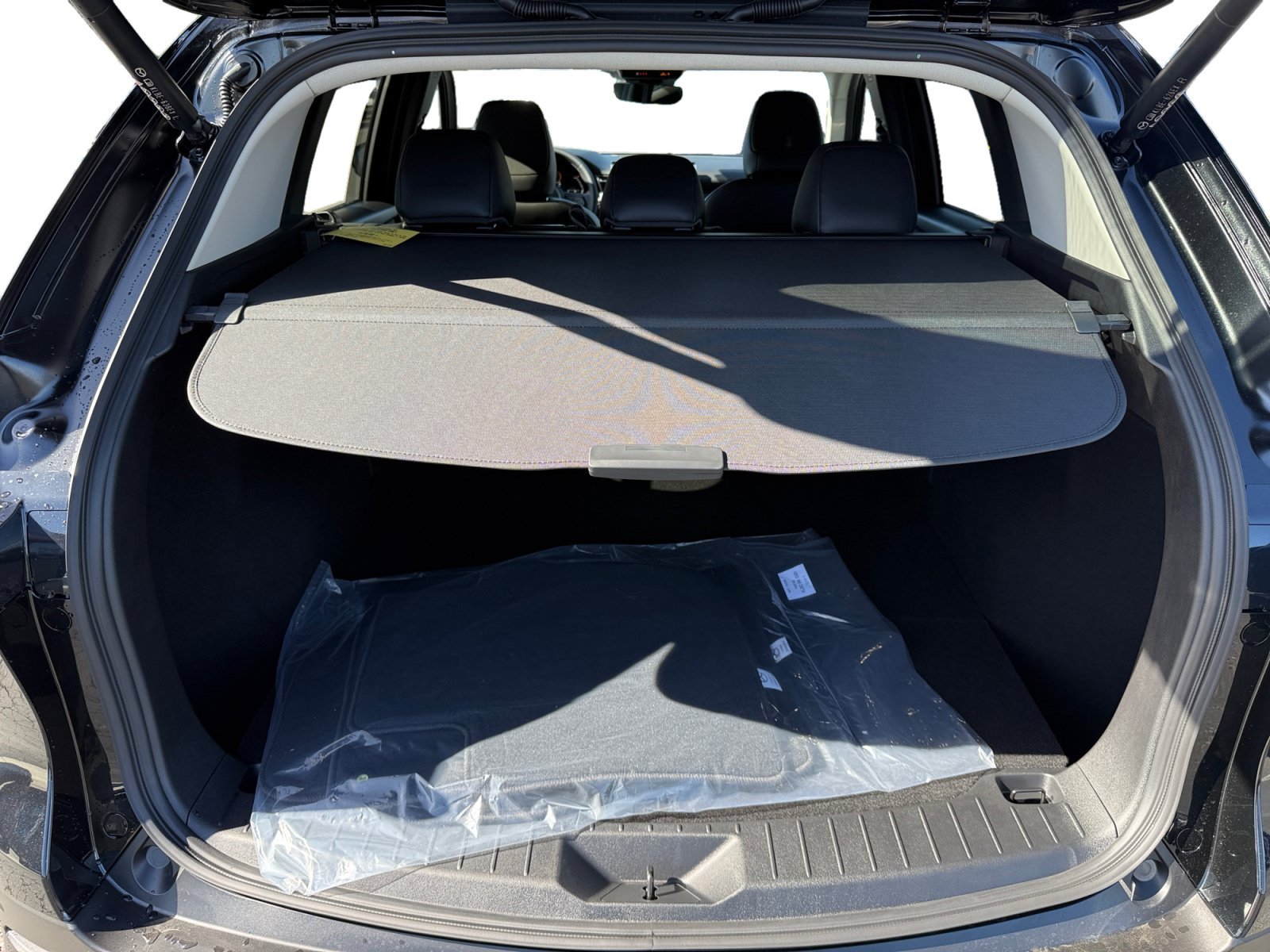 New 2026 Jet Black Mica Mazda 2.5 S Preferred image 17