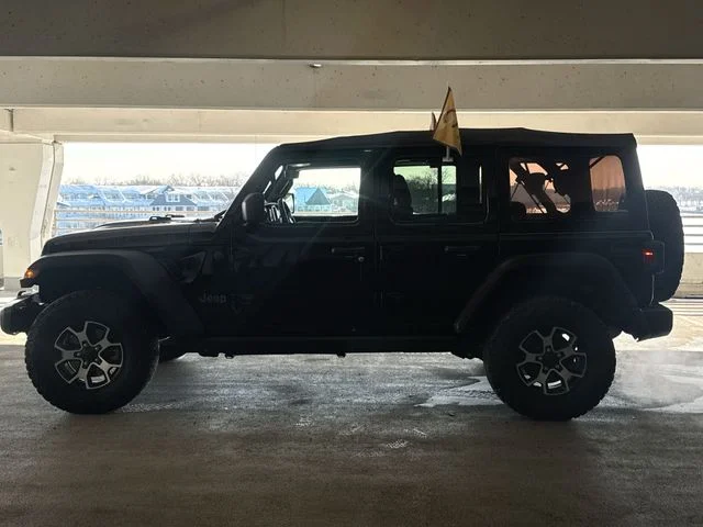 Used 2022 Black Jeep Unlimited Rubicon image 5