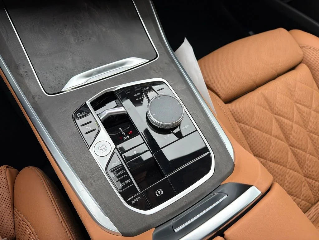 New 2026 Alpine White BMW sDrive40i image 22