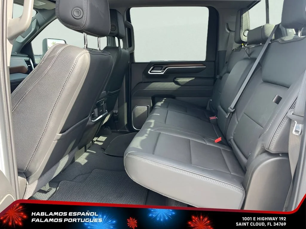 Used 2025 Summit White GMC Denali image 12