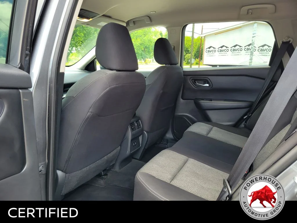 Used 2024 Gray Nissan SV image 15