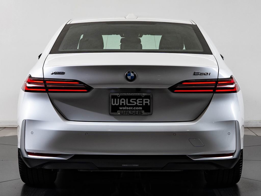 Used 2025 Mineral White Metallic BMW 530i xDrive image 7