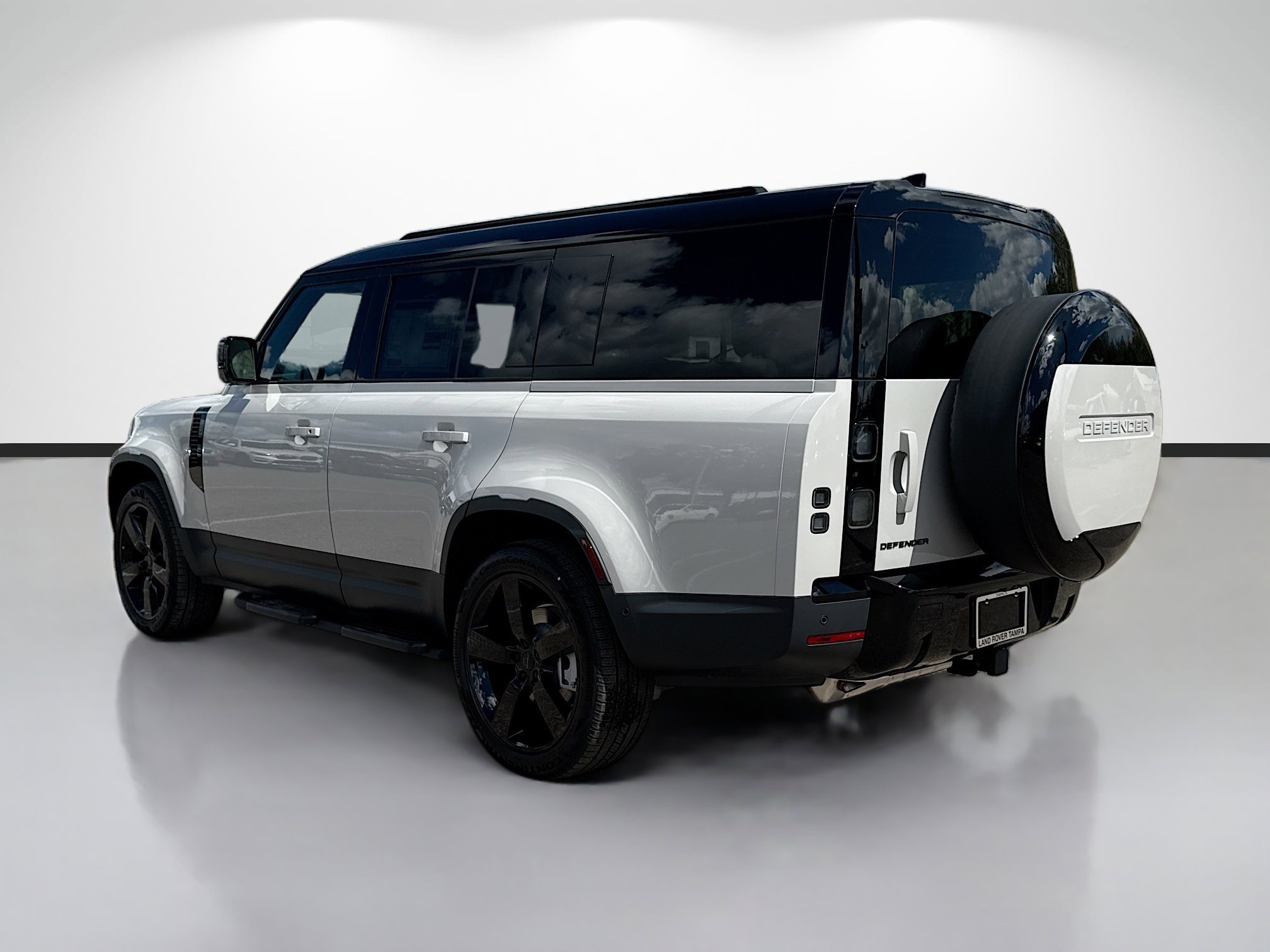 New 2026 Borasco Grey LAND ROVER S image 3