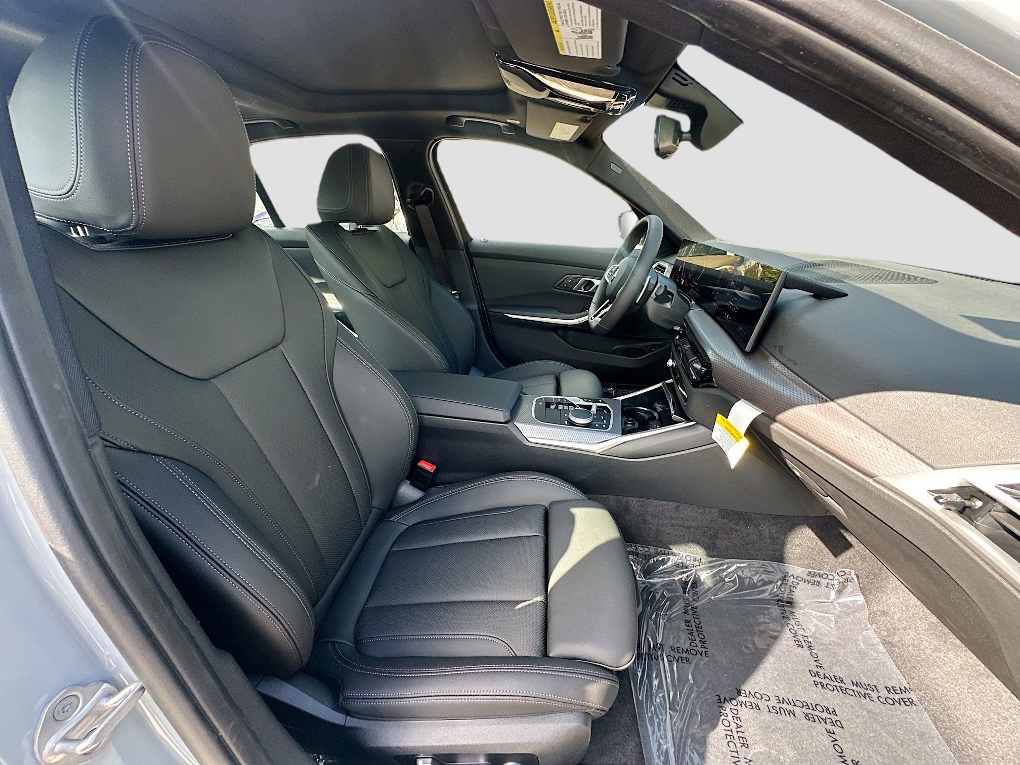 2026 BMW 3 Series 330i - Photo 23
