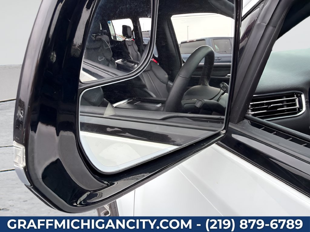 Used 2024  Jeep Series II image 21