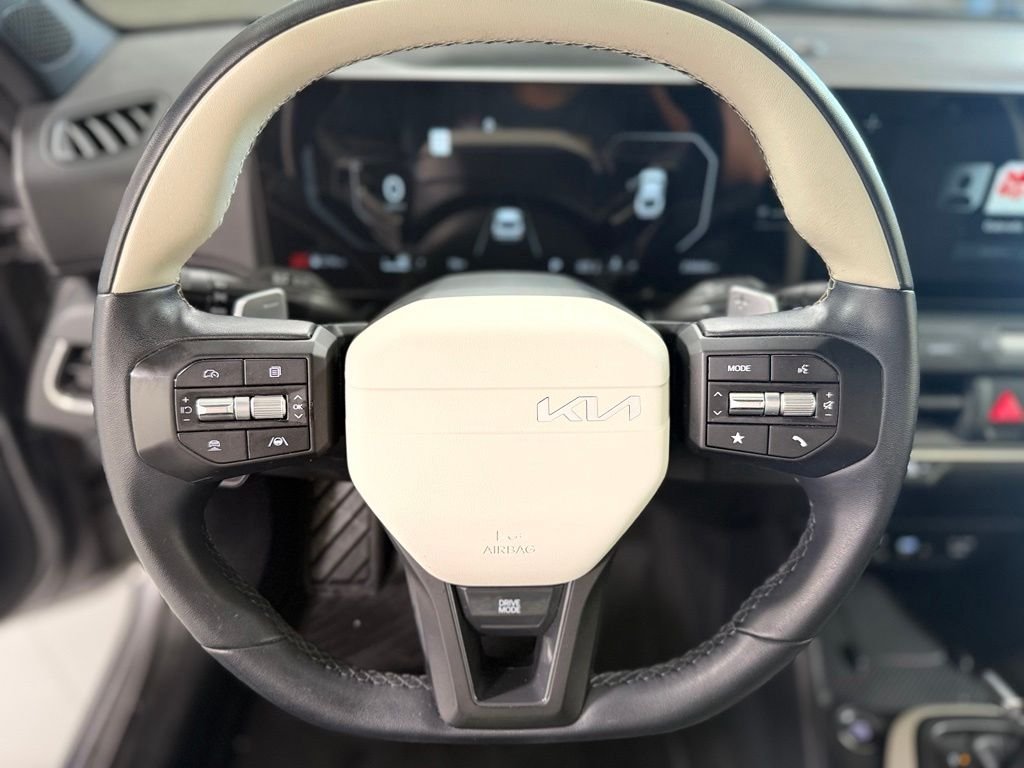 Used 2025 Gray Kia GT-Line image 14