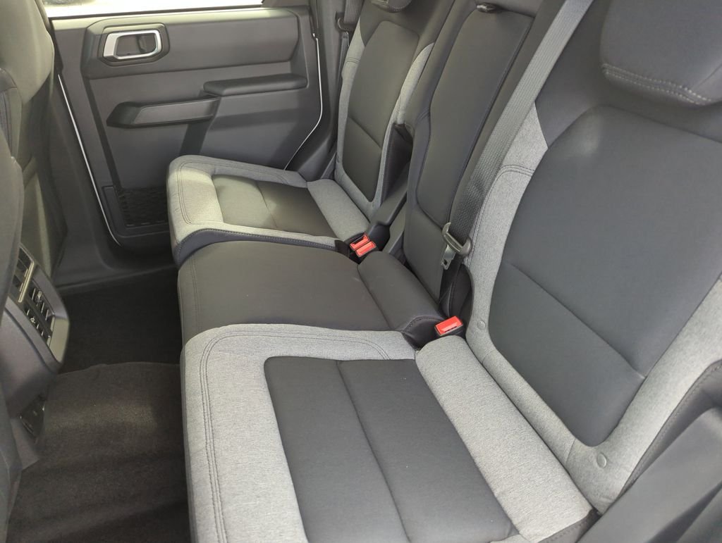 New 2026 Oxford White Ford Big Bend® image 32
