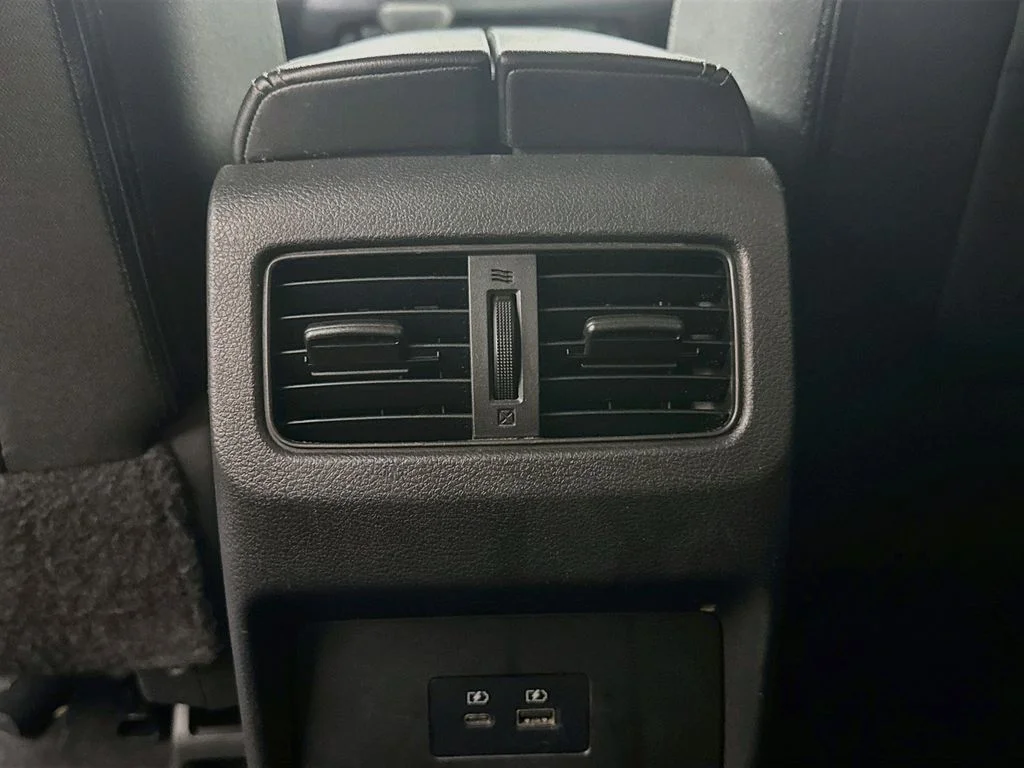 Used 2022 Black Nissan SV image 29