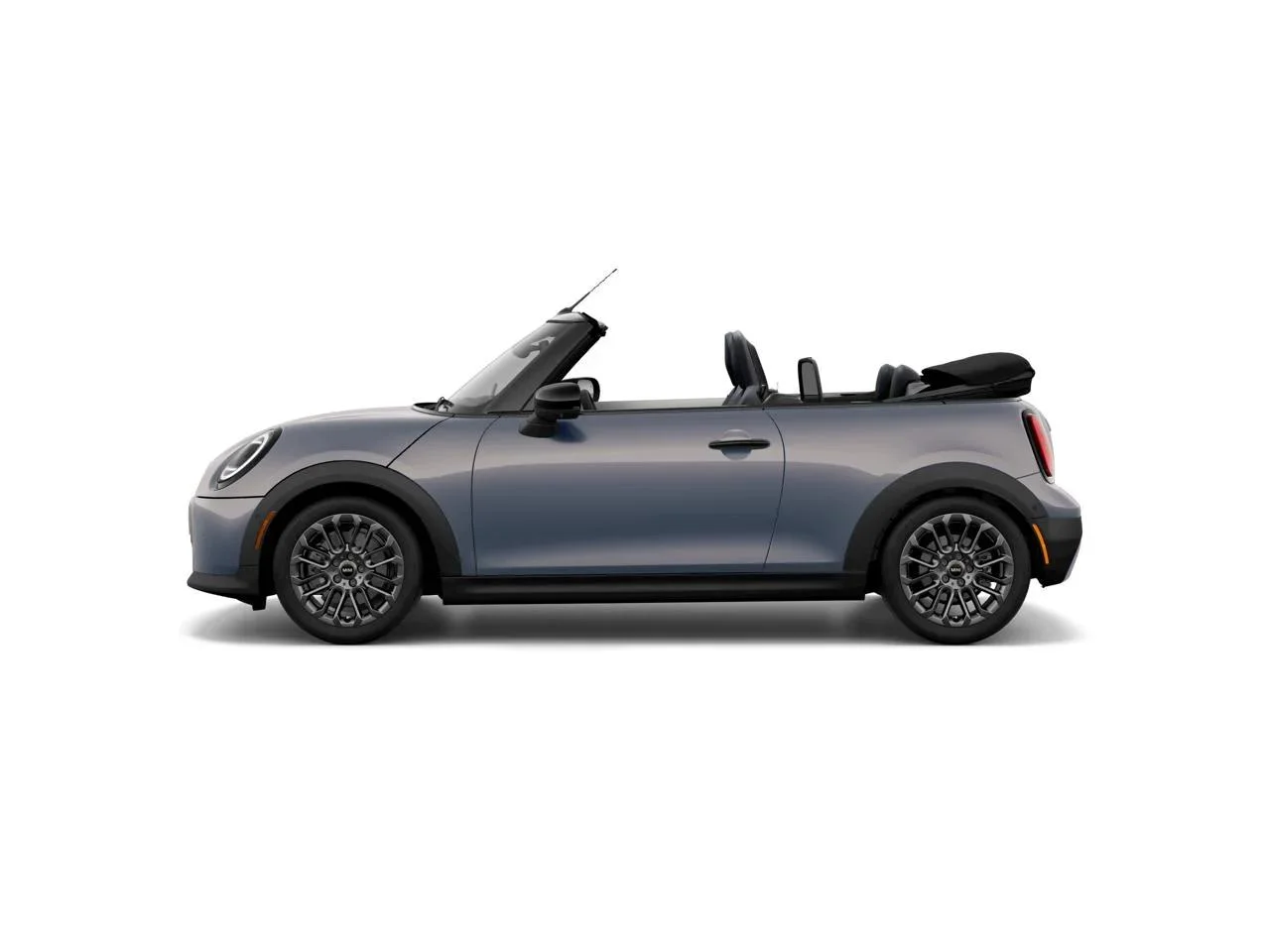 New 2026 Copper Grey Metallic MINI Iconic image 4