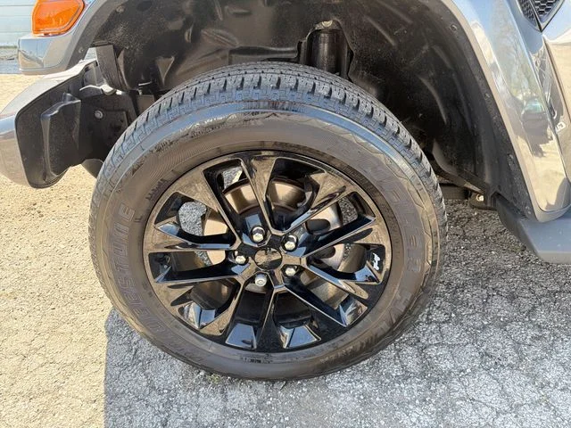 Used 2021 Gray Jeep Overland image 20
