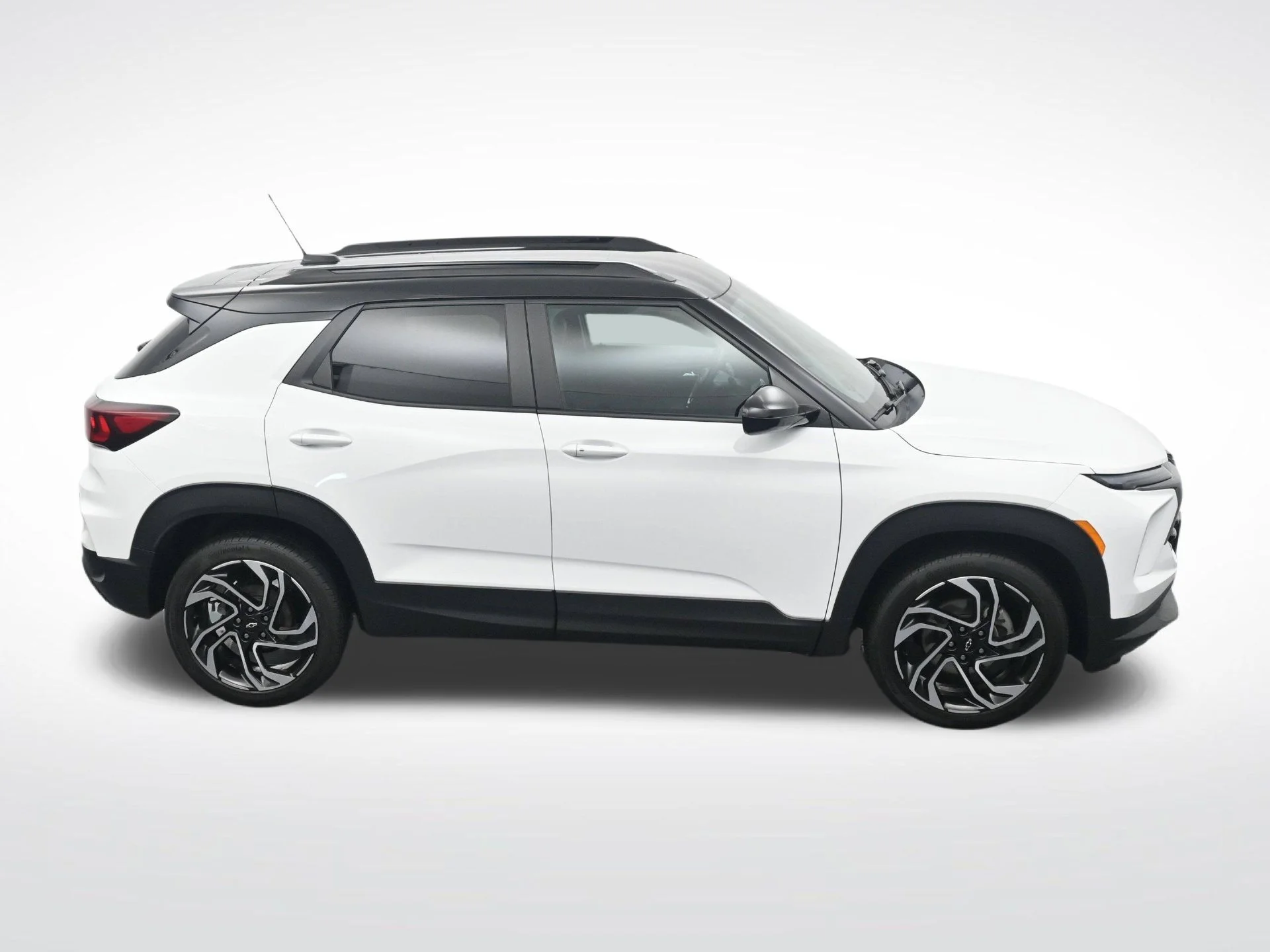 Used 2024 White Chevrolet RS image 24