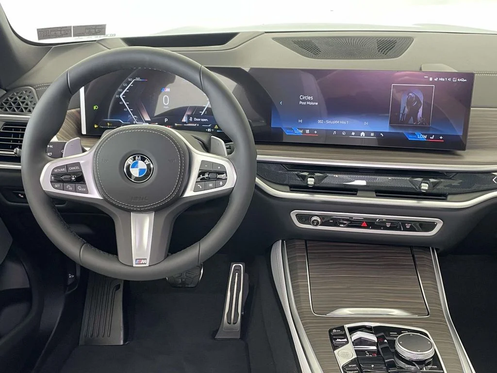 New 2026 Black BMW xDrive40i image 21
